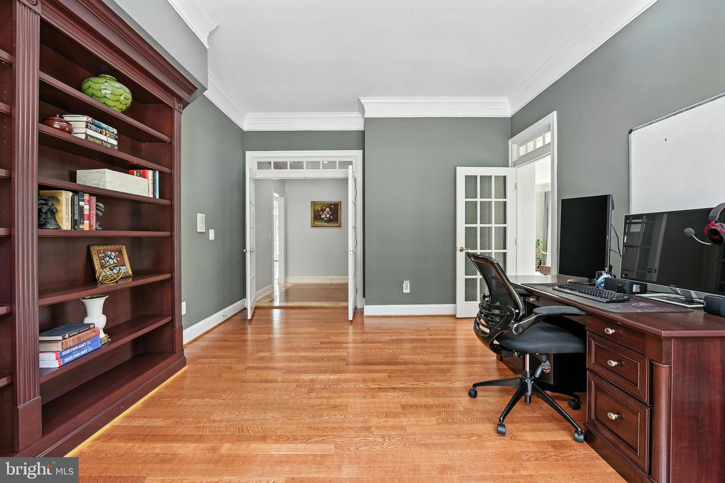 2506 COULTER LN, OAKTON, Virginia 22124, 6 Bedrooms Bedrooms, ,5 BathroomsBathrooms,Residential,For sale,2506 COULTER LN,VAFX2245466 MLS # VAFX2245466