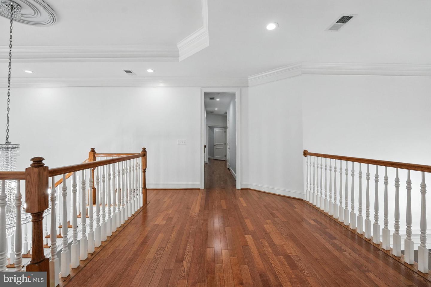 2506 COULTER LN, OAKTON, Virginia 22124, 6 Bedrooms Bedrooms, ,5 BathroomsBathrooms,Residential,For sale,2506 COULTER LN,VAFX2245466 MLS # VAFX2245466