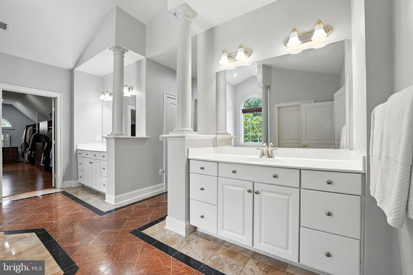 2506 COULTER LN, OAKTON, Virginia 22124, 6 Bedrooms Bedrooms, ,5 BathroomsBathrooms,Residential,For sale,2506 COULTER LN,VAFX2245466 MLS # VAFX2245466