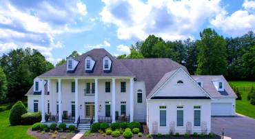 2506 COULTER LN, OAKTON, Virginia 22124, 6 Bedrooms Bedrooms, ,5 BathroomsBathrooms,Residential,For sale,2506 COULTER LN,VAFX2245466 MLS # VAFX2245466