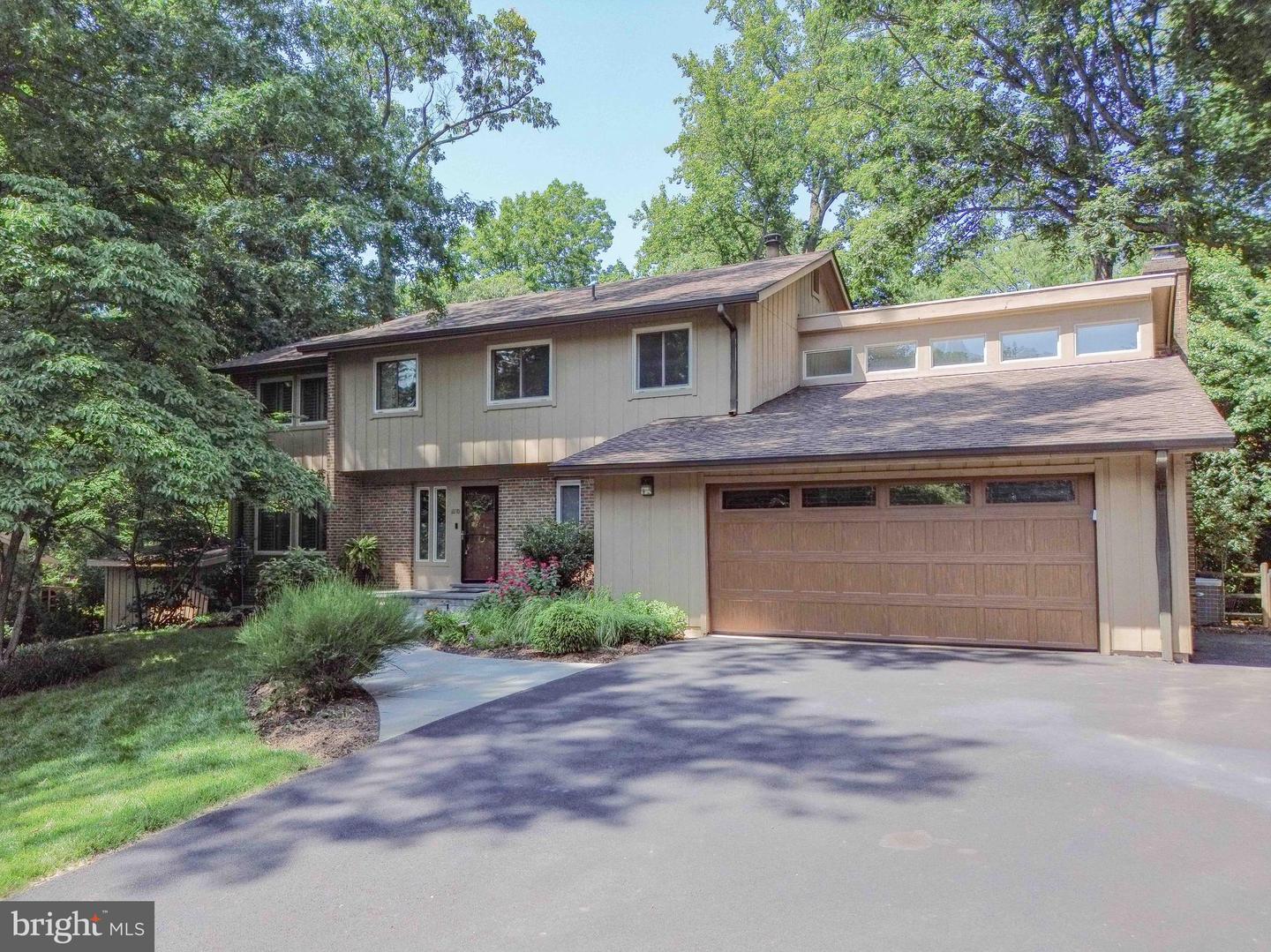11170 TATTERSALL TRL, OAKTON, Virginia 22124, 4 Bedrooms Bedrooms, ,2 BathroomsBathrooms,Residential,For sale,11170 TATTERSALL TRL,VAFX2245538 MLS # VAFX2245538