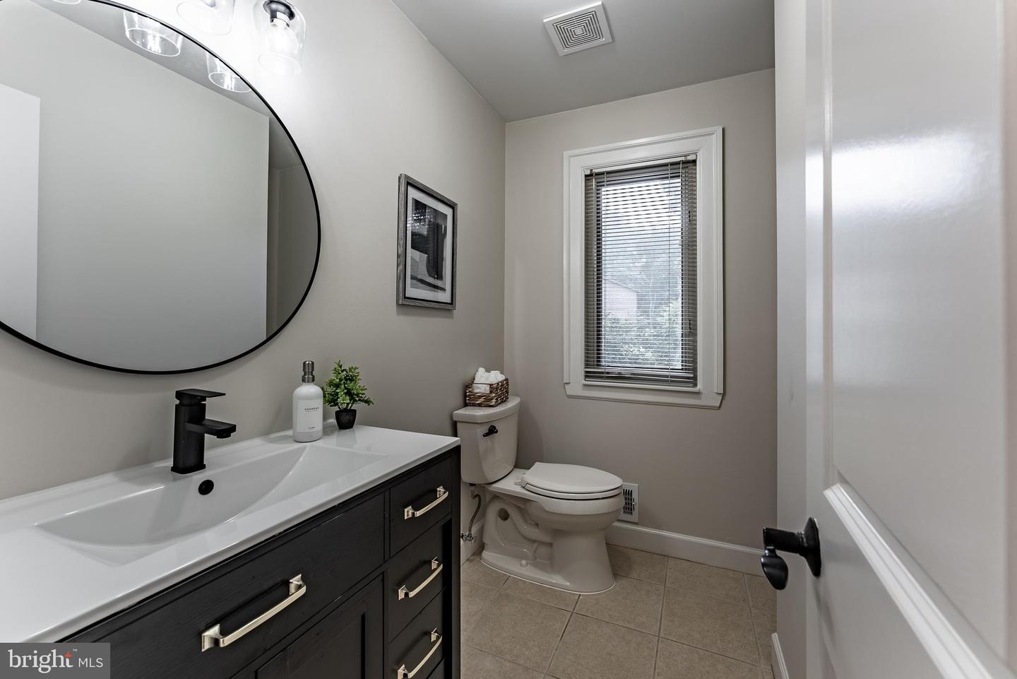 11170 TATTERSALL TRL, OAKTON, Virginia 22124, 4 Bedrooms Bedrooms, ,2 BathroomsBathrooms,Residential,For sale,11170 TATTERSALL TRL,VAFX2245538 MLS # VAFX2245538