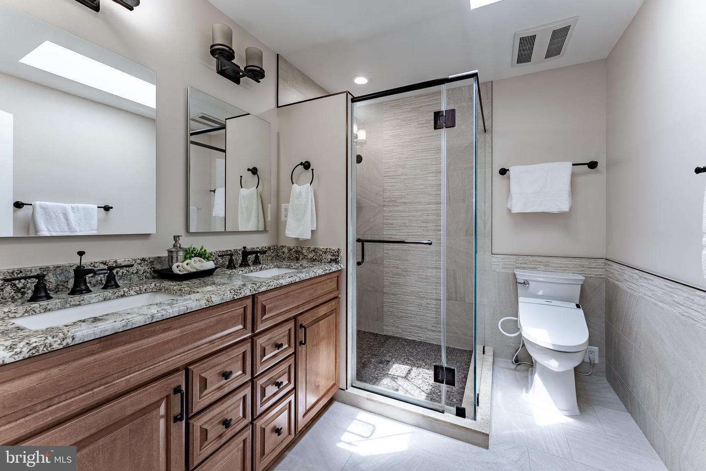 11170 TATTERSALL TRL, OAKTON, Virginia 22124, 4 Bedrooms Bedrooms, ,2 BathroomsBathrooms,Residential,For sale,11170 TATTERSALL TRL,VAFX2245538 MLS # VAFX2245538