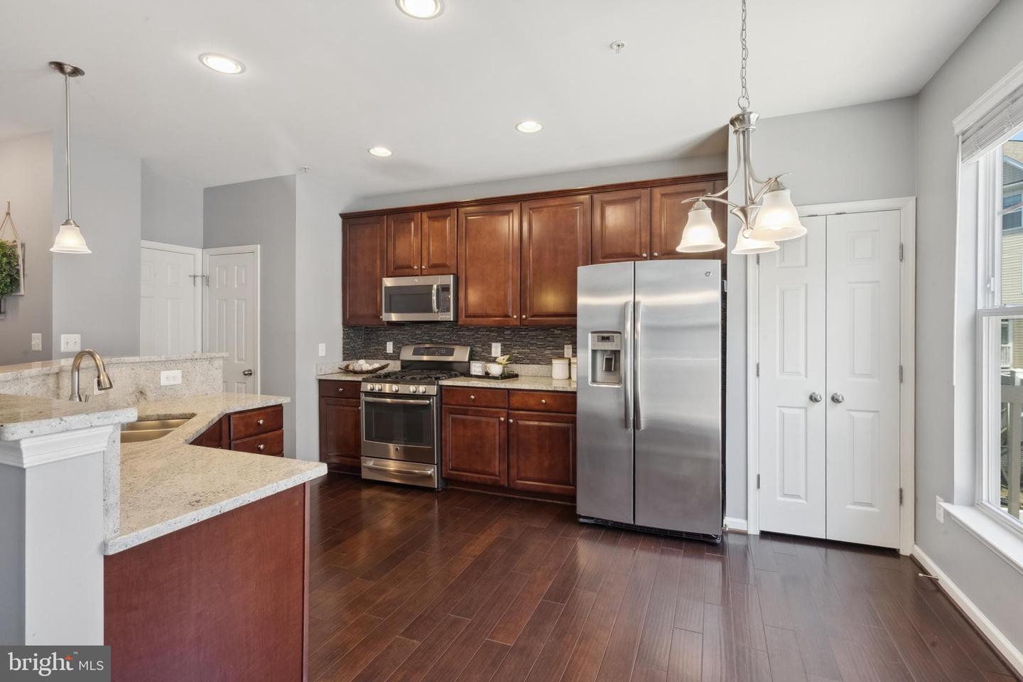 24682 CARIBOU SQ, ALDIE, Virginia 20105, 3 Bedrooms Bedrooms, ,2 BathroomsBathrooms,Residential,For sale,24682 CARIBOU SQ,VALO2098806 MLS # VALO2098806