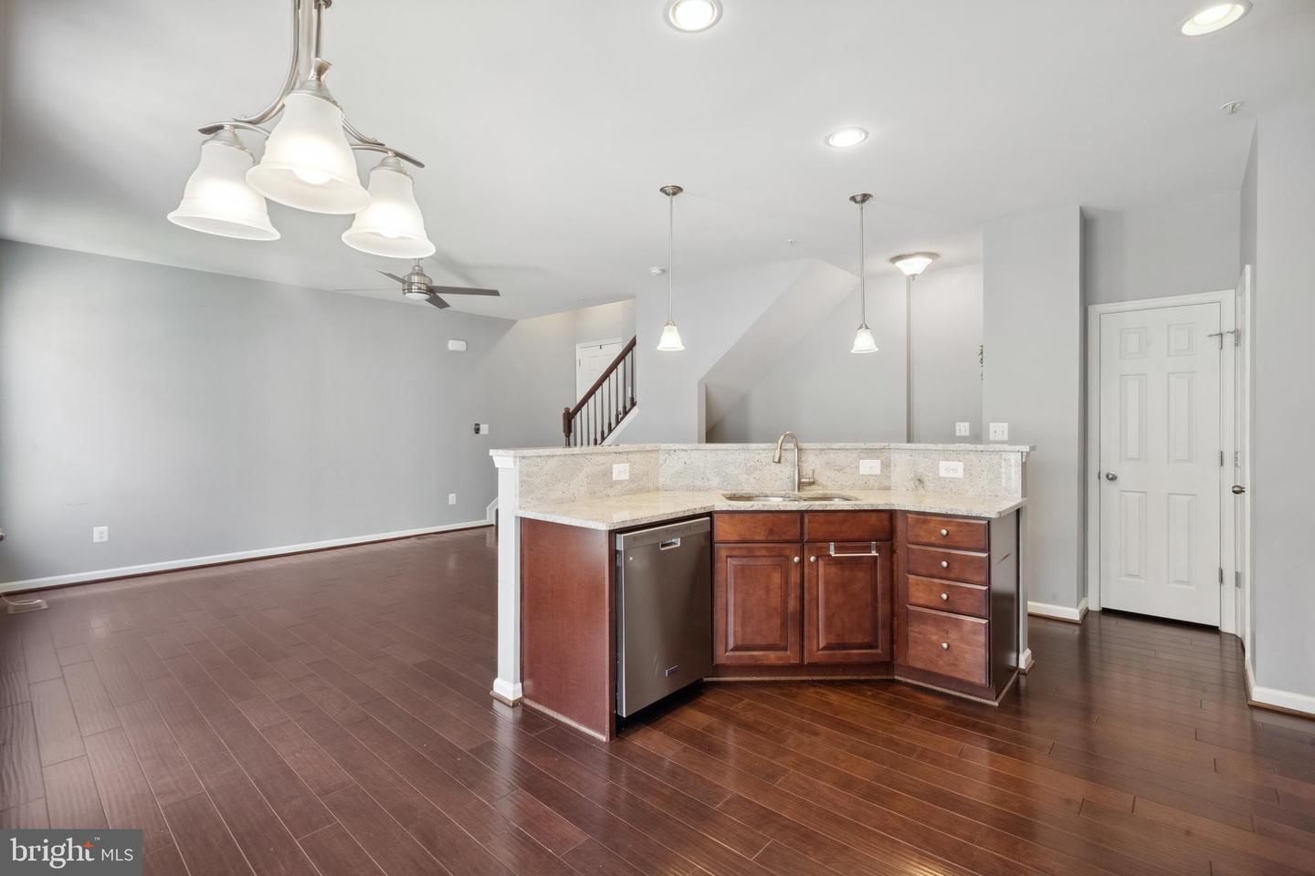 24682 CARIBOU SQ, ALDIE, Virginia 20105, 3 Bedrooms Bedrooms, ,2 BathroomsBathrooms,Residential,For sale,24682 CARIBOU SQ,VALO2098806 MLS # VALO2098806