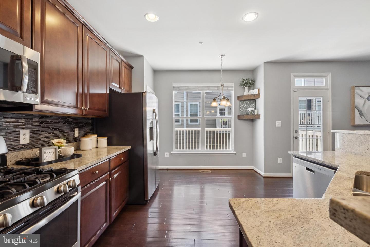 24682 CARIBOU SQ, ALDIE, Virginia 20105, 3 Bedrooms Bedrooms, ,2 BathroomsBathrooms,Residential,For sale,24682 CARIBOU SQ,VALO2098806 MLS # VALO2098806