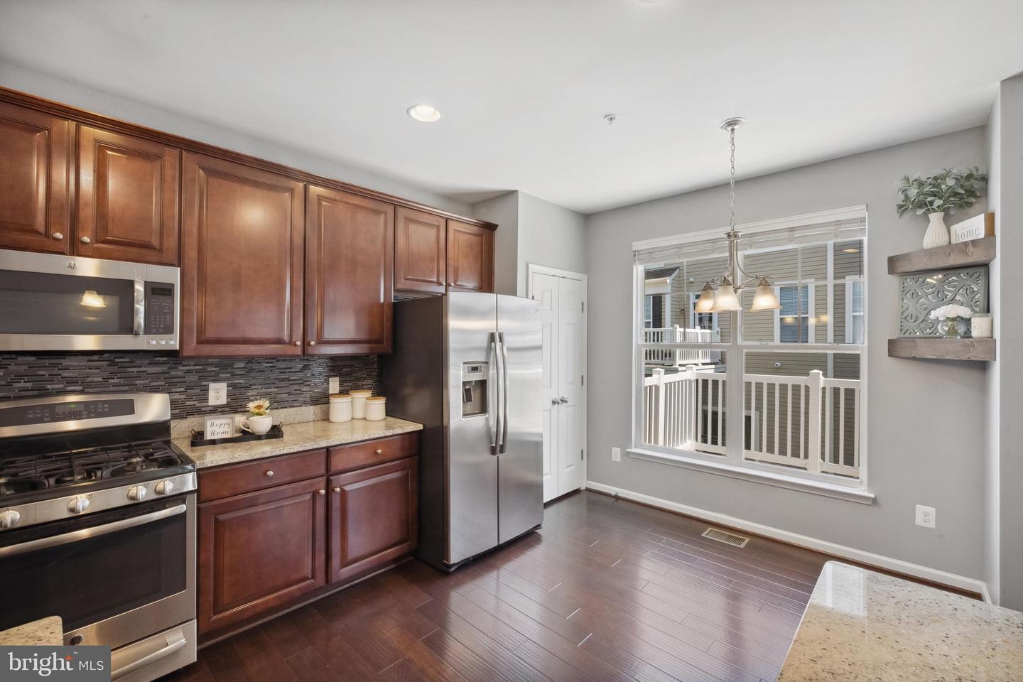 24682 CARIBOU SQ, ALDIE, Virginia 20105, 3 Bedrooms Bedrooms, ,2 BathroomsBathrooms,Residential,For sale,24682 CARIBOU SQ,VALO2098806 MLS # VALO2098806