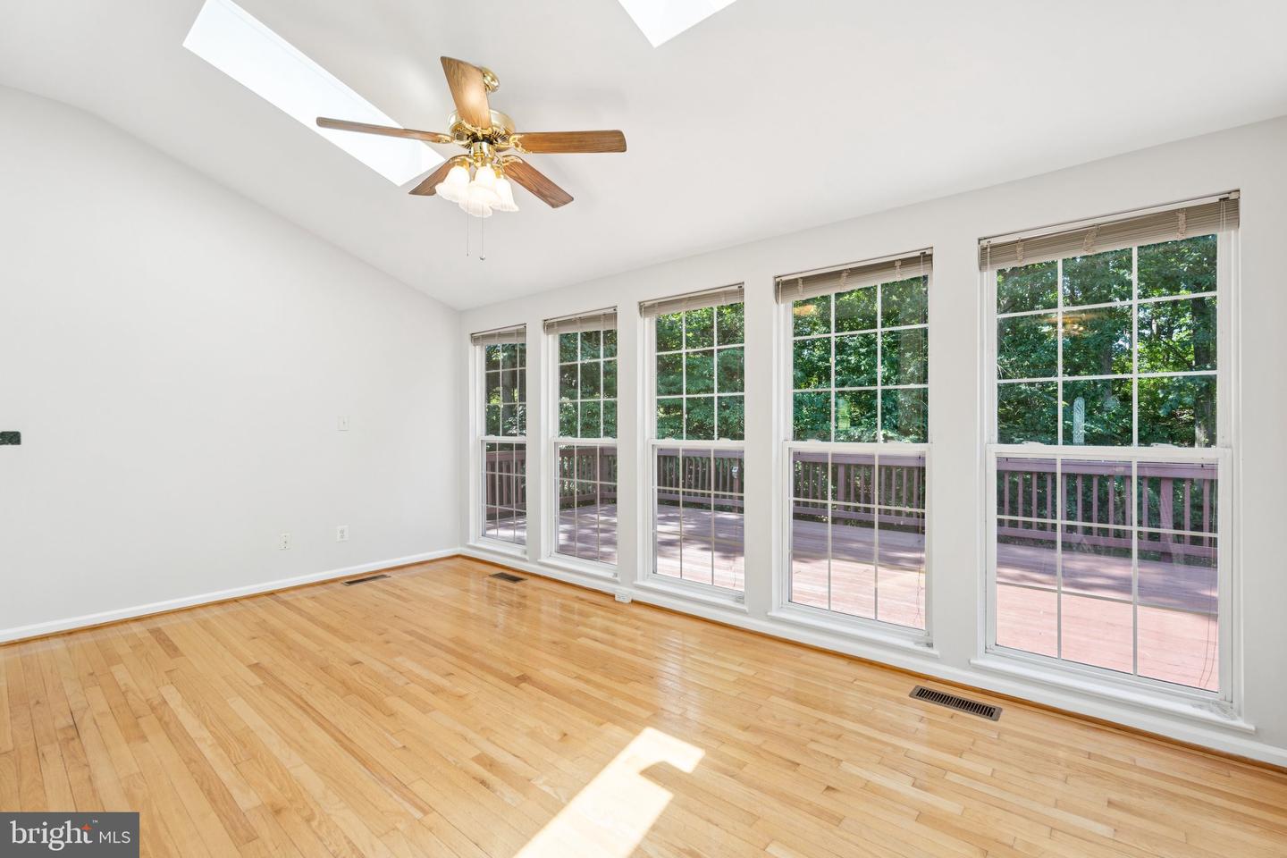 15344 BALD EAGLE LN, WOODBRIDGE, Virginia 22191, 4 Bedrooms Bedrooms, ,3 BathroomsBathrooms,Residential,For sale,15344 BALD EAGLE LN,VAPW2096350 MLS # VAPW2096350