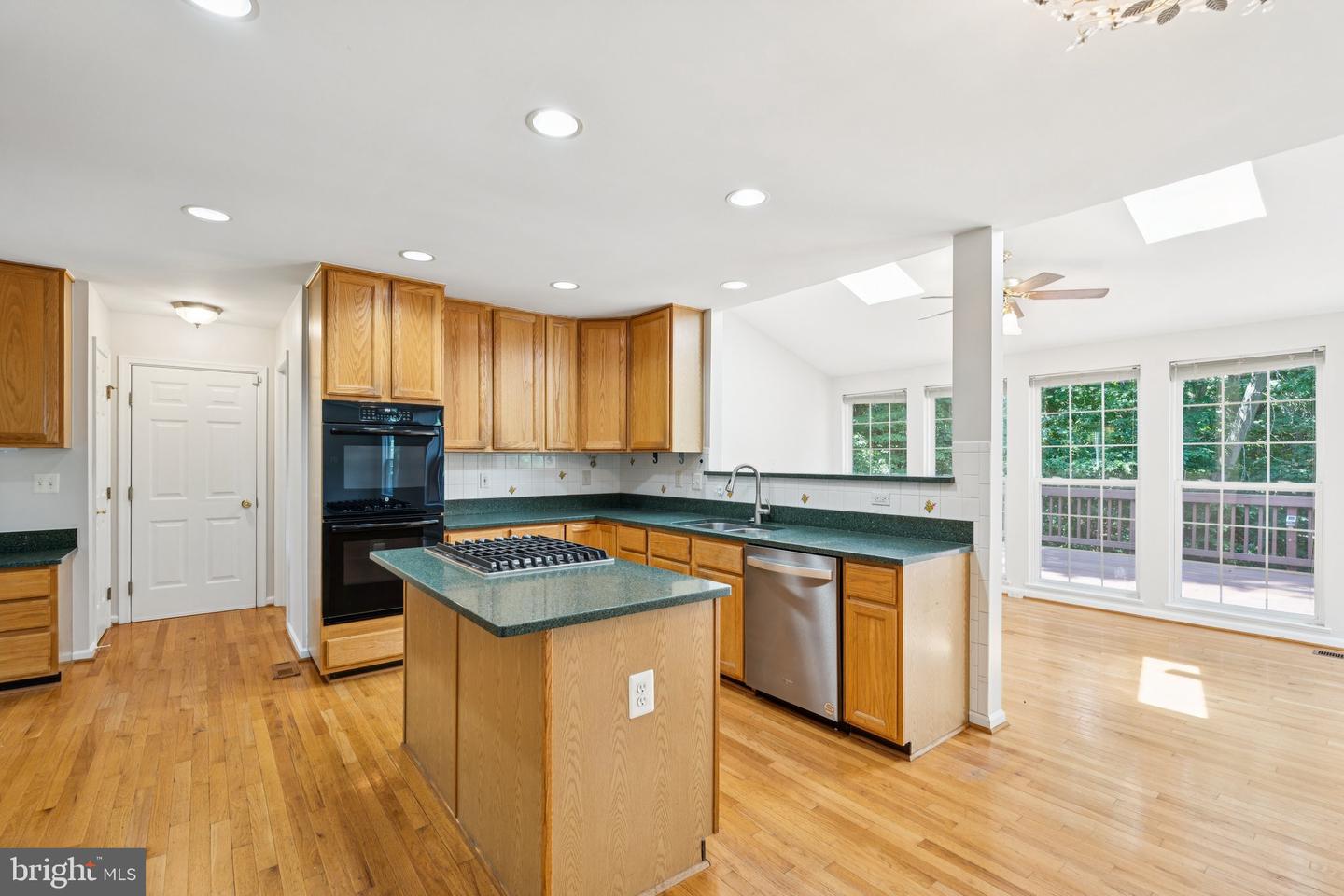 15344 BALD EAGLE LN, WOODBRIDGE, Virginia 22191, 4 Bedrooms Bedrooms, ,3 BathroomsBathrooms,Residential,For sale,15344 BALD EAGLE LN,VAPW2096350 MLS # VAPW2096350