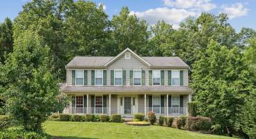 15344 BALD EAGLE LN, WOODBRIDGE, Virginia 22191, 4 Bedrooms Bedrooms, ,3 BathroomsBathrooms,Residential,For sale,15344 BALD EAGLE LN,VAPW2096350 MLS # VAPW2096350