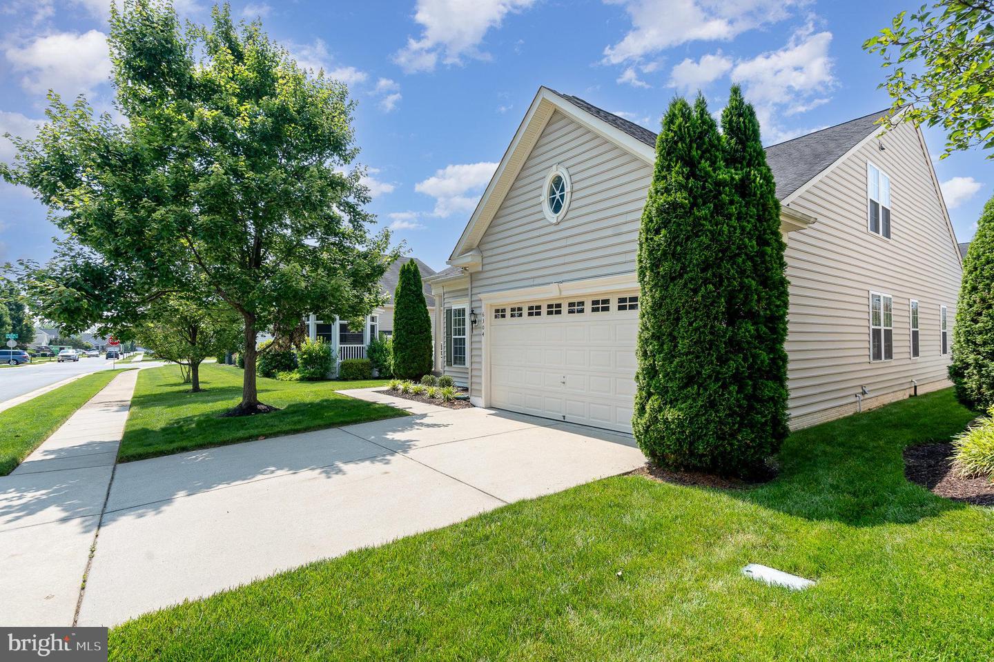 6304 W DRANESVILLE DR, FREDERICKSBURG, Virginia 22407, 3 Bedrooms Bedrooms, ,3 BathroomsBathrooms,Residential,For sale,6304 W DRANESVILLE DR,VASP2033730 MLS # VASP2033730