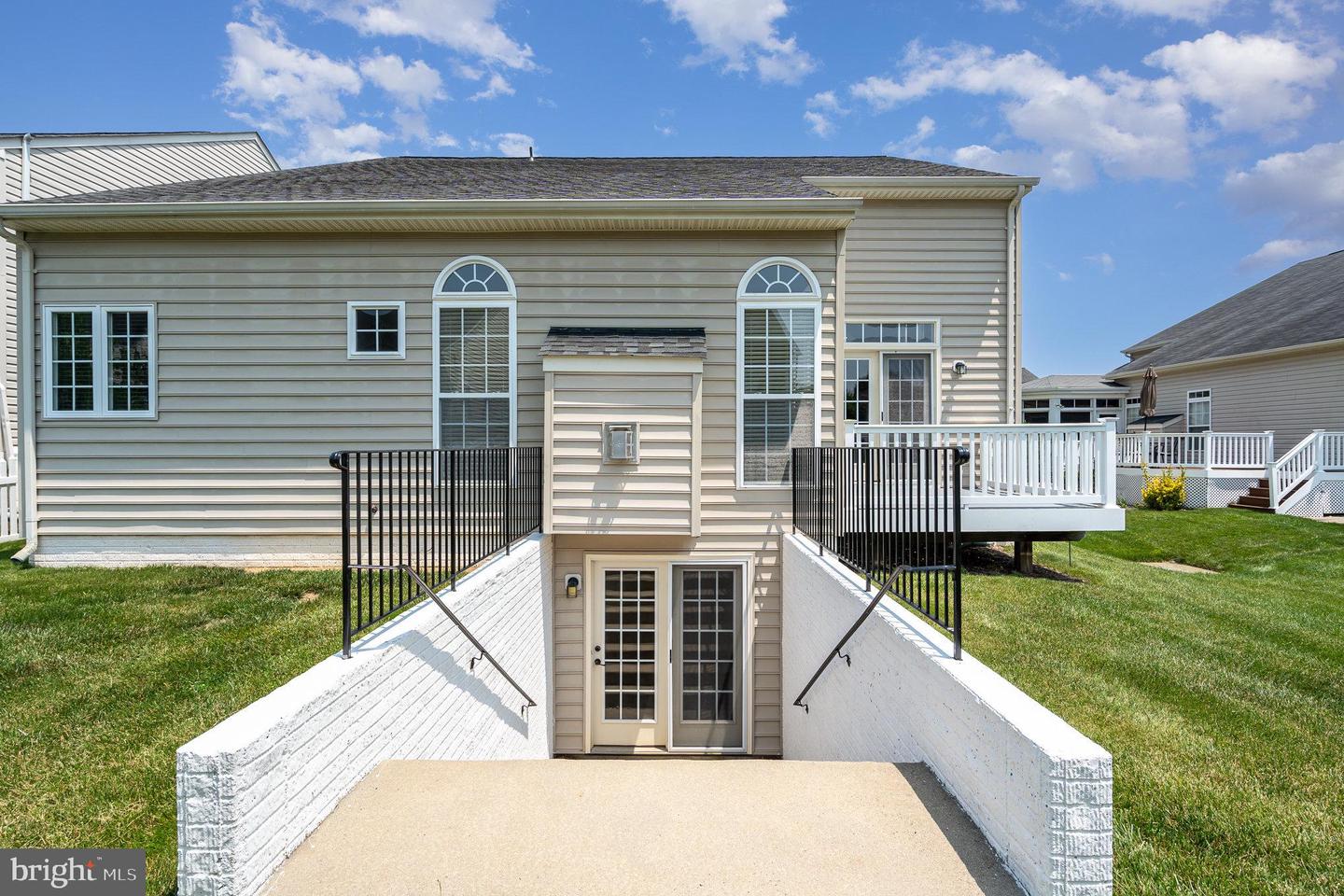 6304 W DRANESVILLE DR, FREDERICKSBURG, Virginia 22407, 3 Bedrooms Bedrooms, ,3 BathroomsBathrooms,Residential,For sale,6304 W DRANESVILLE DR,VASP2033730 MLS # VASP2033730