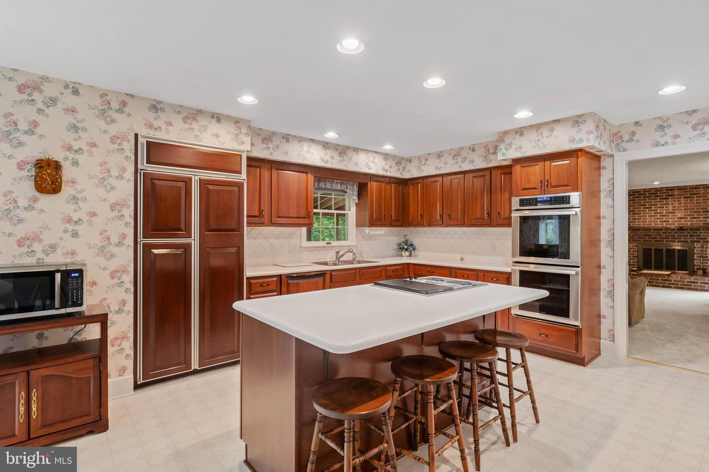 8508 ARDFOUR LN, ANNANDALE, Virginia 22003, 6 Bedrooms Bedrooms, ,4 BathroomsBathrooms,Residential,For sale,8508 ARDFOUR LN,VAFX2245758 MLS # VAFX2245758