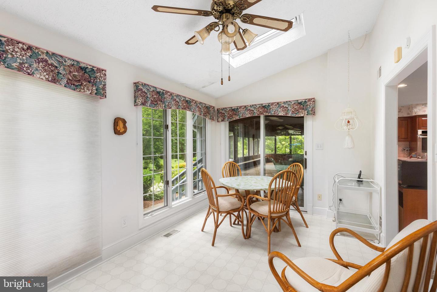 8508 ARDFOUR LN, ANNANDALE, Virginia 22003, 6 Bedrooms Bedrooms, ,4 BathroomsBathrooms,Residential,For sale,8508 ARDFOUR LN,VAFX2245758 MLS # VAFX2245758