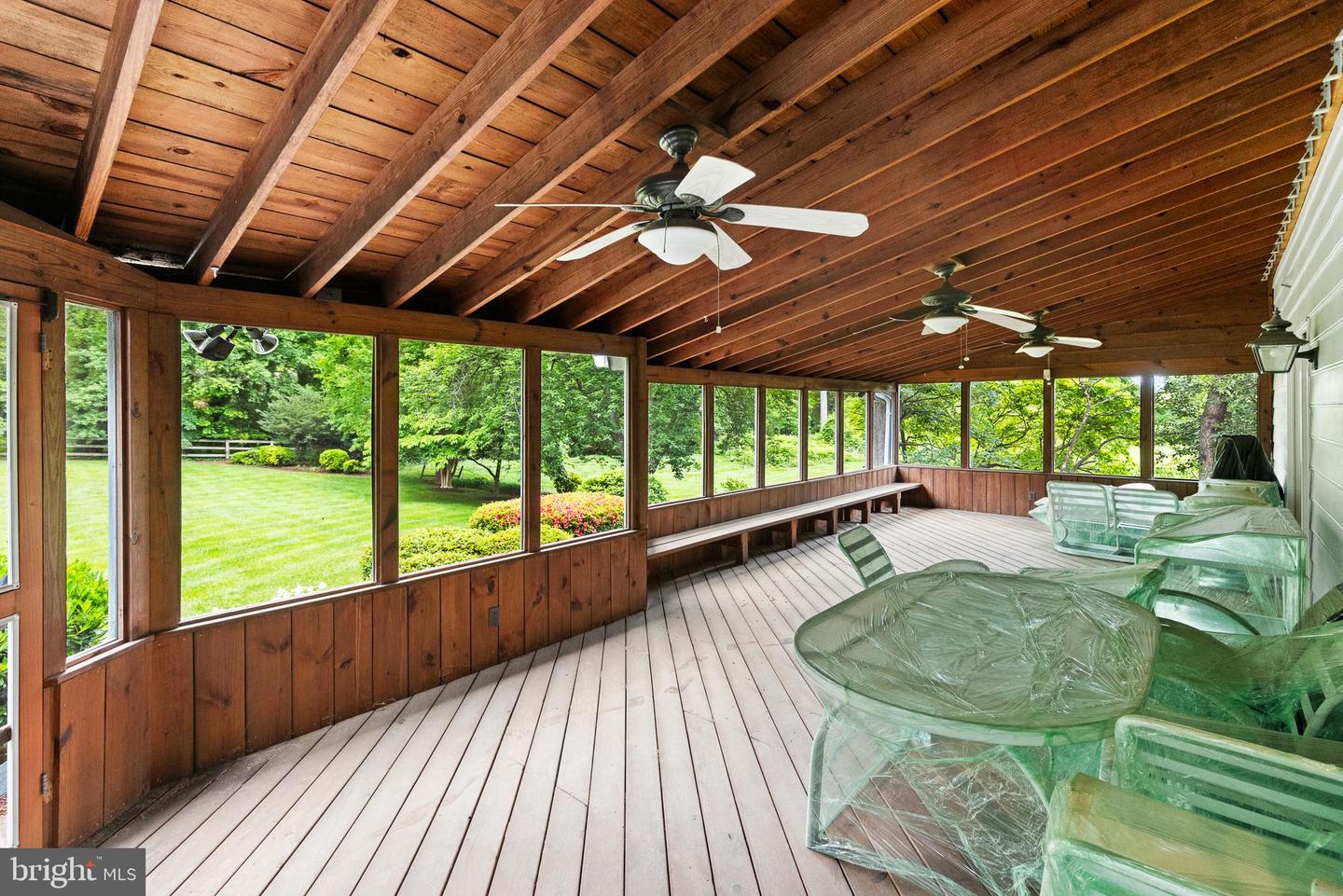 8508 ARDFOUR LN, ANNANDALE, Virginia 22003, 6 Bedrooms Bedrooms, ,4 BathroomsBathrooms,Residential,For sale,8508 ARDFOUR LN,VAFX2245758 MLS # VAFX2245758