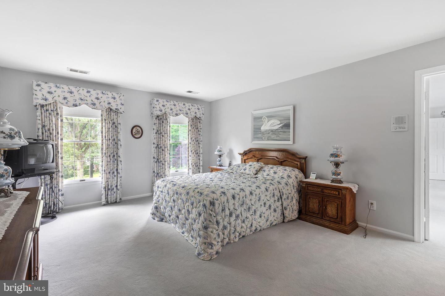 8508 ARDFOUR LN, ANNANDALE, Virginia 22003, 6 Bedrooms Bedrooms, ,4 BathroomsBathrooms,Residential,For sale,8508 ARDFOUR LN,VAFX2245758 MLS # VAFX2245758
