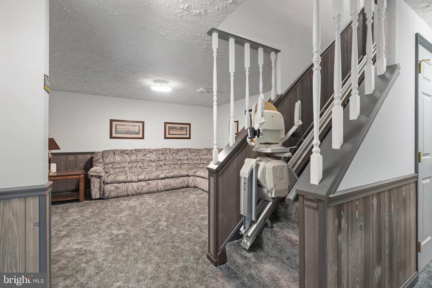 8508 ARDFOUR LN, ANNANDALE, Virginia 22003, 6 Bedrooms Bedrooms, ,4 BathroomsBathrooms,Residential,For sale,8508 ARDFOUR LN,VAFX2245758 MLS # VAFX2245758