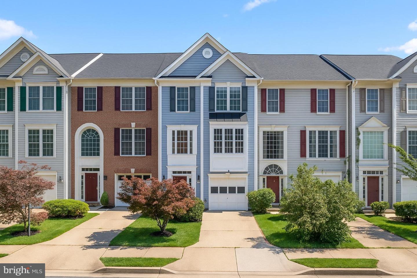 14063 MADRIGAL DR, WOODBRIDGE, Virginia 22193, 3 Bedrooms Bedrooms, ,2 BathroomsBathrooms,Residential,For sale,14063 MADRIGAL DR,VAPW2096374 MLS # VAPW2096374