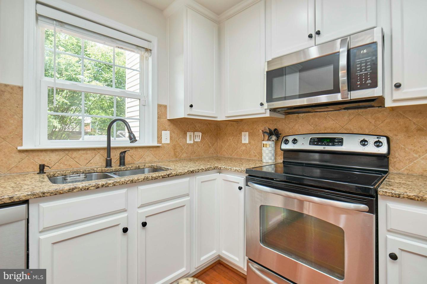 25133 HUMMOCKY TER, ALDIE, Virginia 20105, 4 Bedrooms Bedrooms, ,3 BathroomsBathrooms,Residential,For sale,25133 HUMMOCKY TER,VALO2098856 MLS # VALO2098856