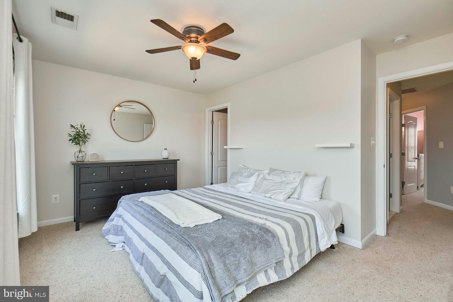 25133 HUMMOCKY TER, ALDIE, Virginia 20105, 4 Bedrooms Bedrooms, ,3 BathroomsBathrooms,Residential,For sale,25133 HUMMOCKY TER,VALO2098856 MLS # VALO2098856