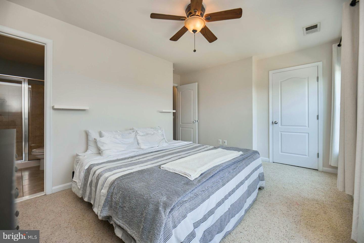 25133 HUMMOCKY TER, ALDIE, Virginia 20105, 4 Bedrooms Bedrooms, ,3 BathroomsBathrooms,Residential,For sale,25133 HUMMOCKY TER,VALO2098856 MLS # VALO2098856