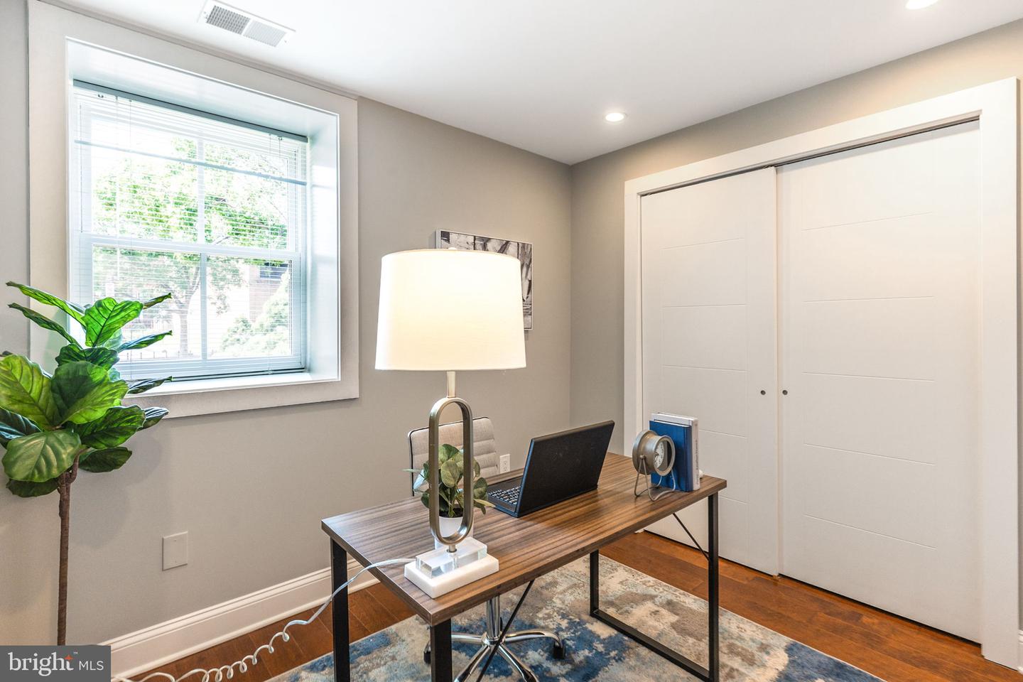 400 21ST ST NE #1, WASHINGTON, District Of Columbia 20002, 2 Bedrooms Bedrooms, ,2 BathroomsBathrooms,Residential,For sale,400 21ST ST NE #1,DCDC2204550 MLS # DCDC2204550