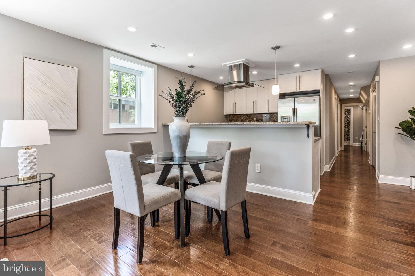 400 21ST ST NE #1, WASHINGTON, District Of Columbia 20002, 2 Bedrooms Bedrooms, ,2 BathroomsBathrooms,Residential,For sale,400 21ST ST NE #1,DCDC2204550 MLS # DCDC2204550