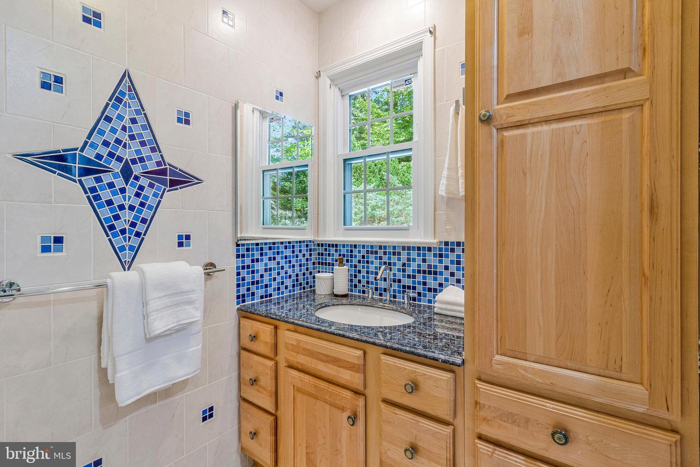 1519 N CHAMBLISS ST, ALEXANDRIA, Virginia 22312, 4 Bedrooms Bedrooms, ,3 BathroomsBathrooms,Residential,For sale,1519 N CHAMBLISS ST,VAAX2046250 MLS # VAAX2046250