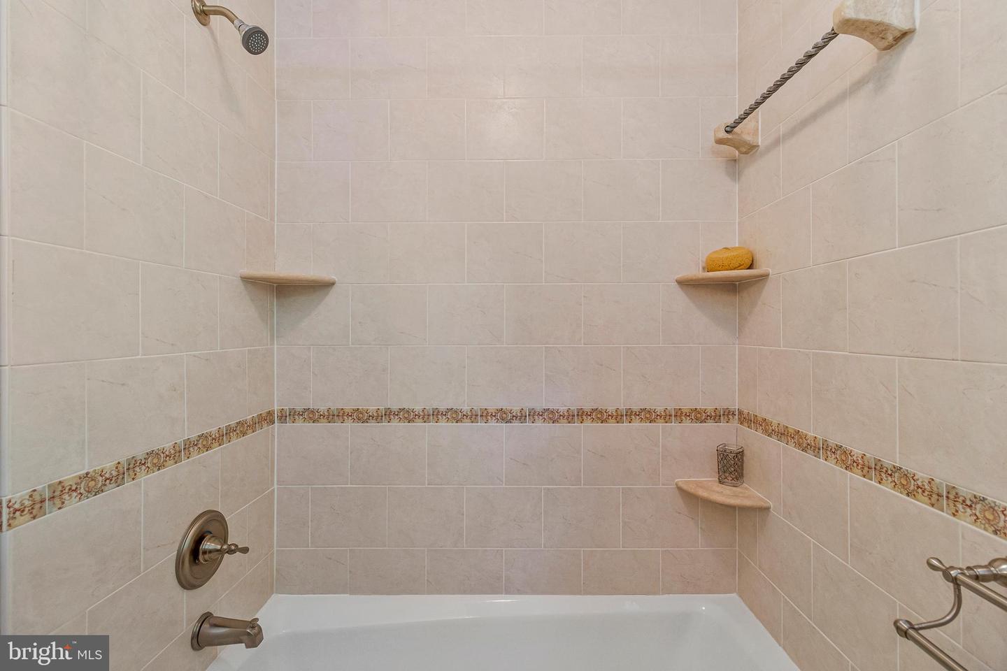 1519 N CHAMBLISS ST, ALEXANDRIA, Virginia 22312, 4 Bedrooms Bedrooms, ,3 BathroomsBathrooms,Residential,For sale,1519 N CHAMBLISS ST,VAAX2046250 MLS # VAAX2046250