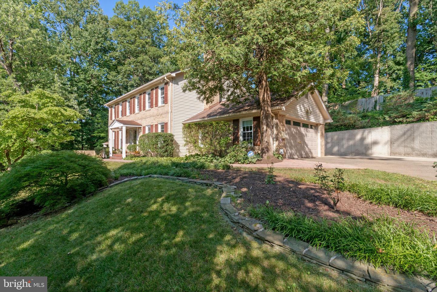1519 N CHAMBLISS ST, ALEXANDRIA, Virginia 22312, 4 Bedrooms Bedrooms, ,3 BathroomsBathrooms,Residential,For sale,1519 N CHAMBLISS ST,VAAX2046250 MLS # VAAX2046250