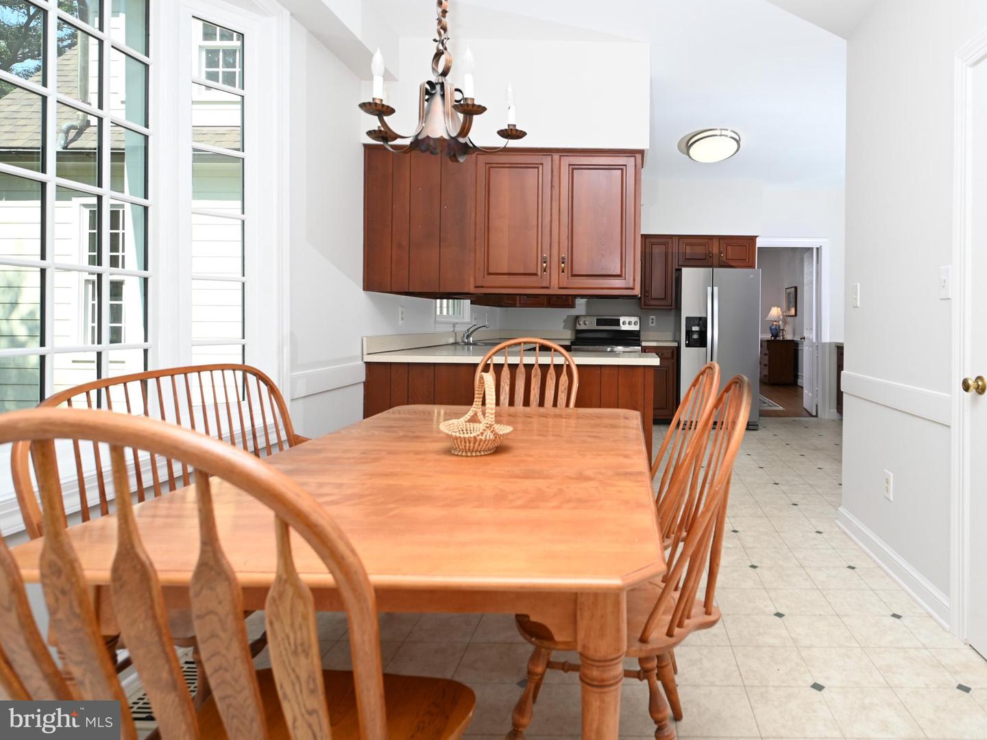 4200 MAPLE TREE CT, ALEXANDRIA, Virginia 22304, 4 Bedrooms Bedrooms, 17 Rooms Rooms,3 BathroomsBathrooms,Residential,For sale,4200 MAPLE TREE CT,VAAX2046276 MLS # VAAX2046276