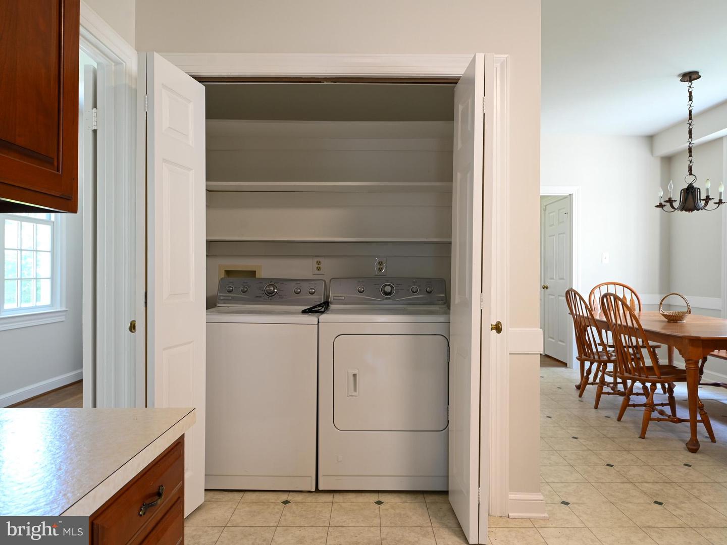 4200 MAPLE TREE CT, ALEXANDRIA, Virginia 22304, 4 Bedrooms Bedrooms, 17 Rooms Rooms,3 BathroomsBathrooms,Residential,For sale,4200 MAPLE TREE CT,VAAX2046276 MLS # VAAX2046276