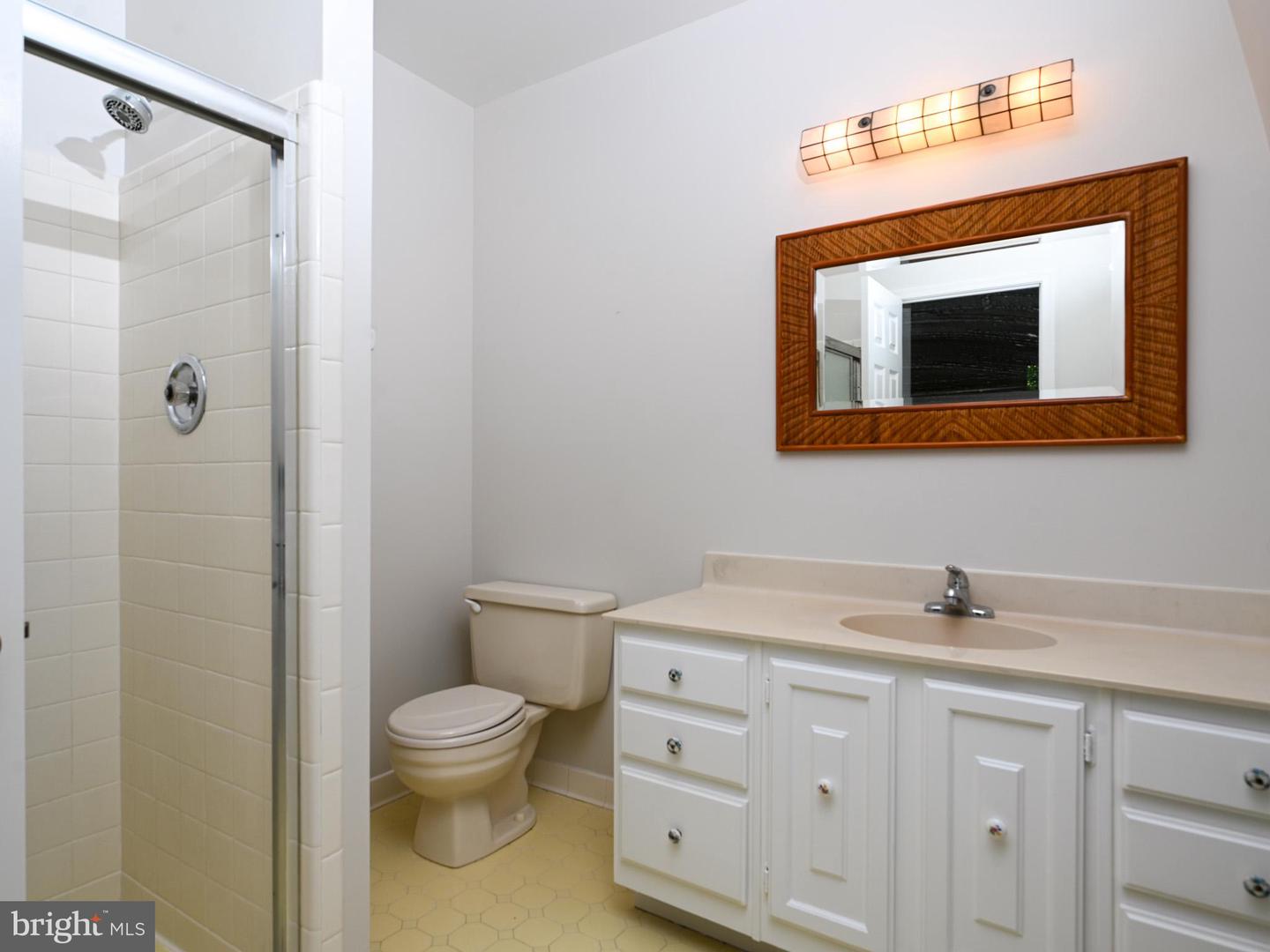 4200 MAPLE TREE CT, ALEXANDRIA, Virginia 22304, 4 Bedrooms Bedrooms, 17 Rooms Rooms,3 BathroomsBathrooms,Residential,For sale,4200 MAPLE TREE CT,VAAX2046276 MLS # VAAX2046276