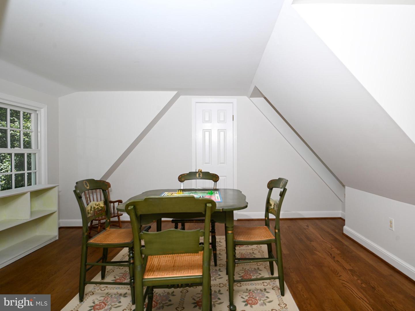 4200 MAPLE TREE CT, ALEXANDRIA, Virginia 22304, 4 Bedrooms Bedrooms, 17 Rooms Rooms,3 BathroomsBathrooms,Residential,For sale,4200 MAPLE TREE CT,VAAX2046276 MLS # VAAX2046276