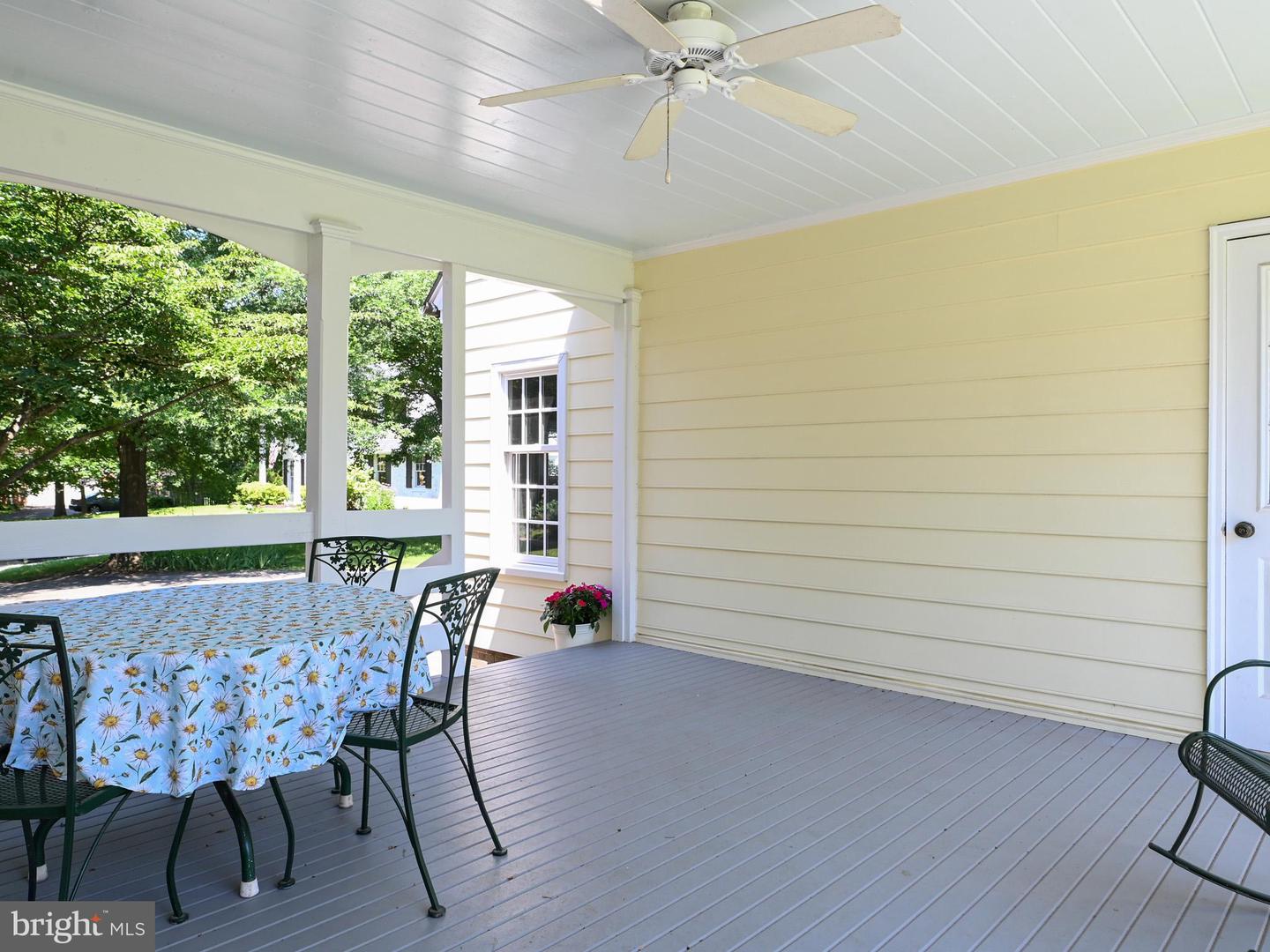 4200 MAPLE TREE CT, ALEXANDRIA, Virginia 22304, 4 Bedrooms Bedrooms, 17 Rooms Rooms,3 BathroomsBathrooms,Residential,For sale,4200 MAPLE TREE CT,VAAX2046276 MLS # VAAX2046276