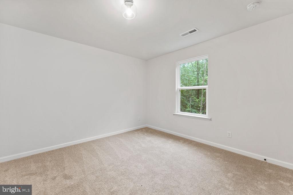 5925 STUBBS BRIDGE RD, MINERAL, Virginia 23117, 6 Bedrooms Bedrooms, ,3 BathroomsBathrooms,Residential,For sale,5925 STUBBS BRIDGE RD,VASP2033824 MLS # VASP2033824