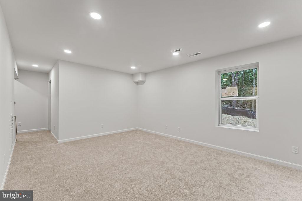 5925 STUBBS BRIDGE RD, MINERAL, Virginia 23117, 6 Bedrooms Bedrooms, ,3 BathroomsBathrooms,Residential,For sale,5925 STUBBS BRIDGE RD,VASP2033824 MLS # VASP2033824