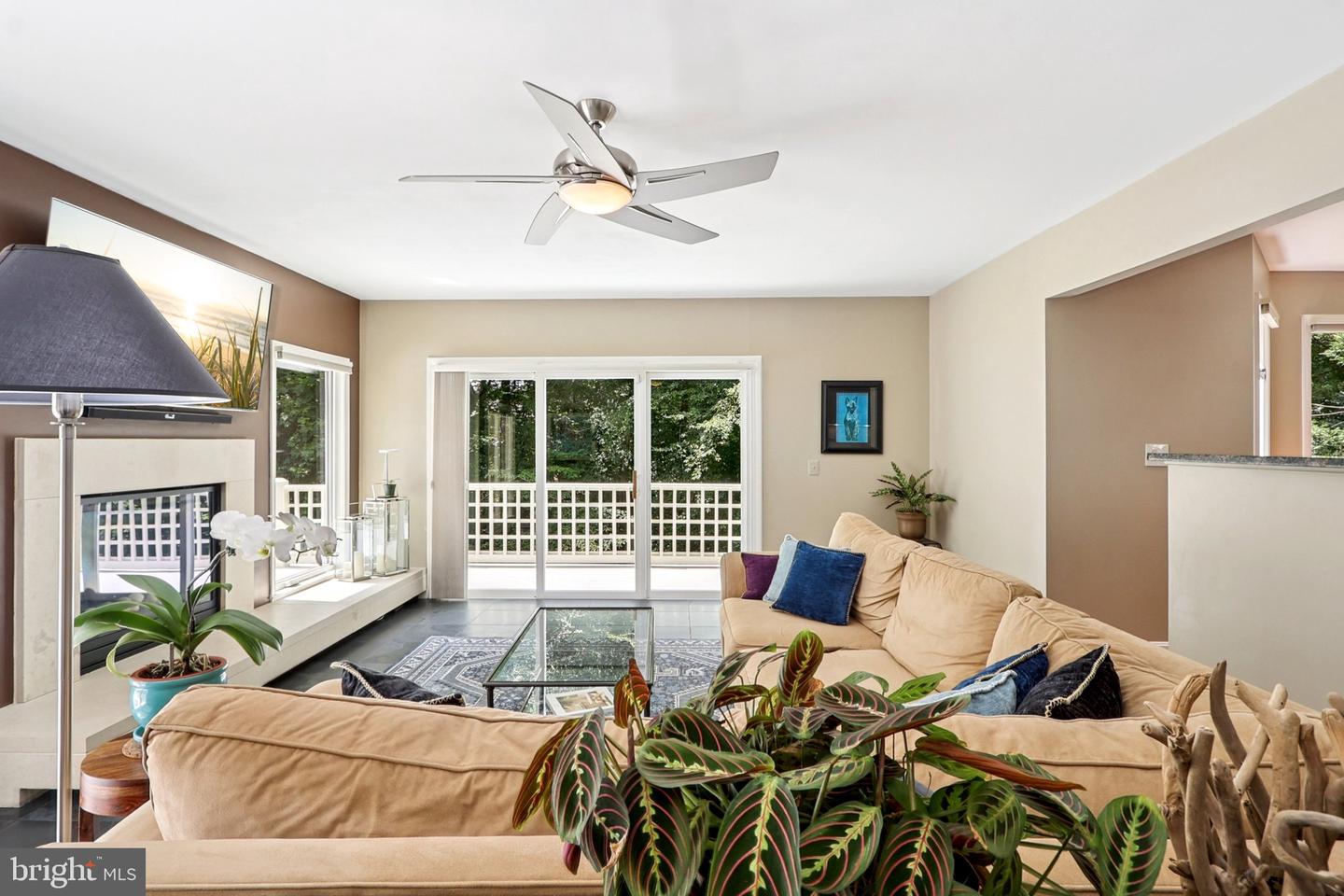 20877 CHANNEL CT, STERLING, Virginia 20165, 3 Bedrooms Bedrooms, ,4 BathroomsBathrooms,Residential,For sale,20877 CHANNEL CT,VALO2099140 MLS # VALO2099140