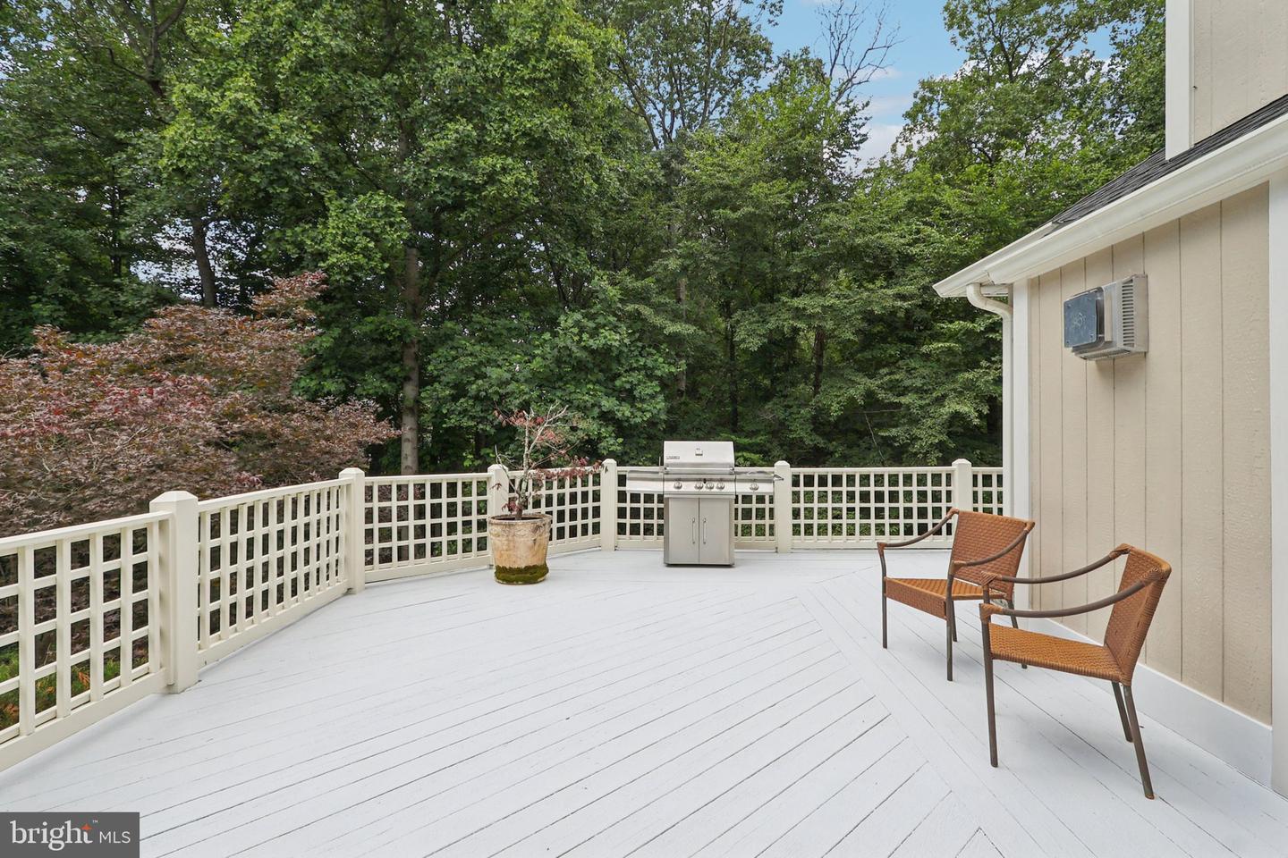 20877 CHANNEL CT, STERLING, Virginia 20165, 3 Bedrooms Bedrooms, ,4 BathroomsBathrooms,Residential,For sale,20877 CHANNEL CT,VALO2099140 MLS # VALO2099140