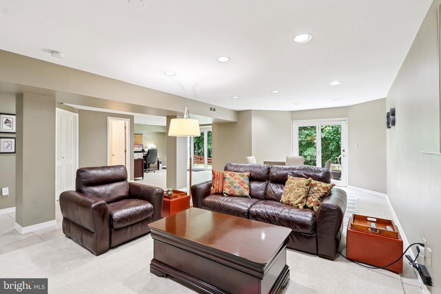 20877 CHANNEL CT, STERLING, Virginia 20165, 3 Bedrooms Bedrooms, ,4 BathroomsBathrooms,Residential,For sale,20877 CHANNEL CT,VALO2099140 MLS # VALO2099140