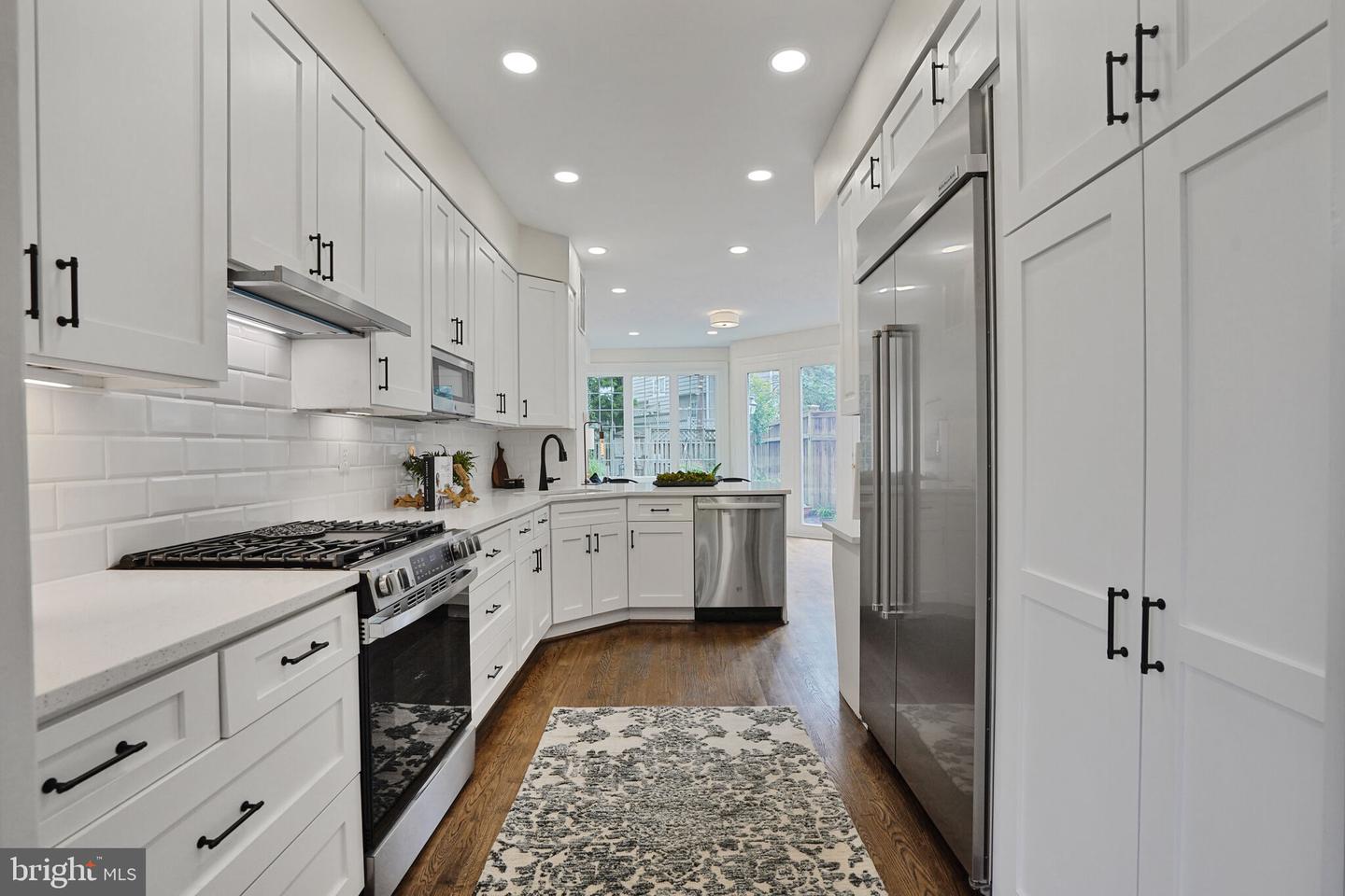 5431 32ND ST NW, WASHINGTON, District Of Columbia 20015, 4 Bedrooms Bedrooms, ,3 BathroomsBathrooms,Residential,For sale,5431 32ND ST NW,DCDC2204960 MLS # DCDC2204960