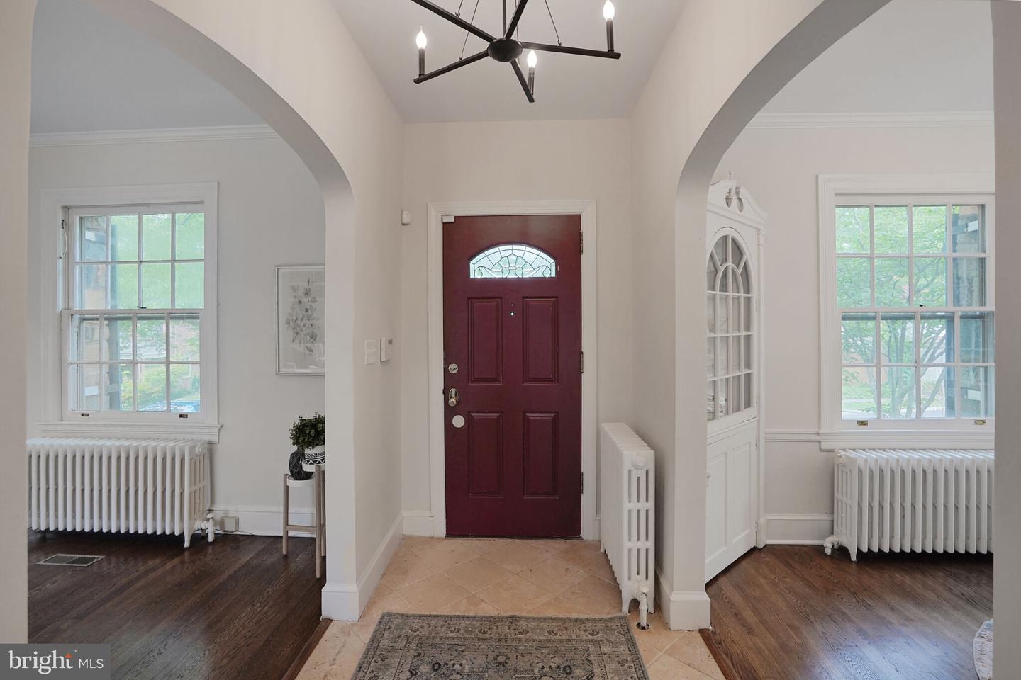 5431 32ND ST NW, WASHINGTON, District Of Columbia 20015, 4 Bedrooms Bedrooms, ,3 BathroomsBathrooms,Residential,For sale,5431 32ND ST NW,DCDC2204960 MLS # DCDC2204960