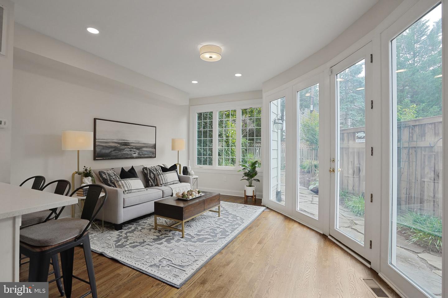 5431 32ND ST NW, WASHINGTON, District Of Columbia 20015, 4 Bedrooms Bedrooms, ,3 BathroomsBathrooms,Residential,For sale,5431 32ND ST NW,DCDC2204960 MLS # DCDC2204960