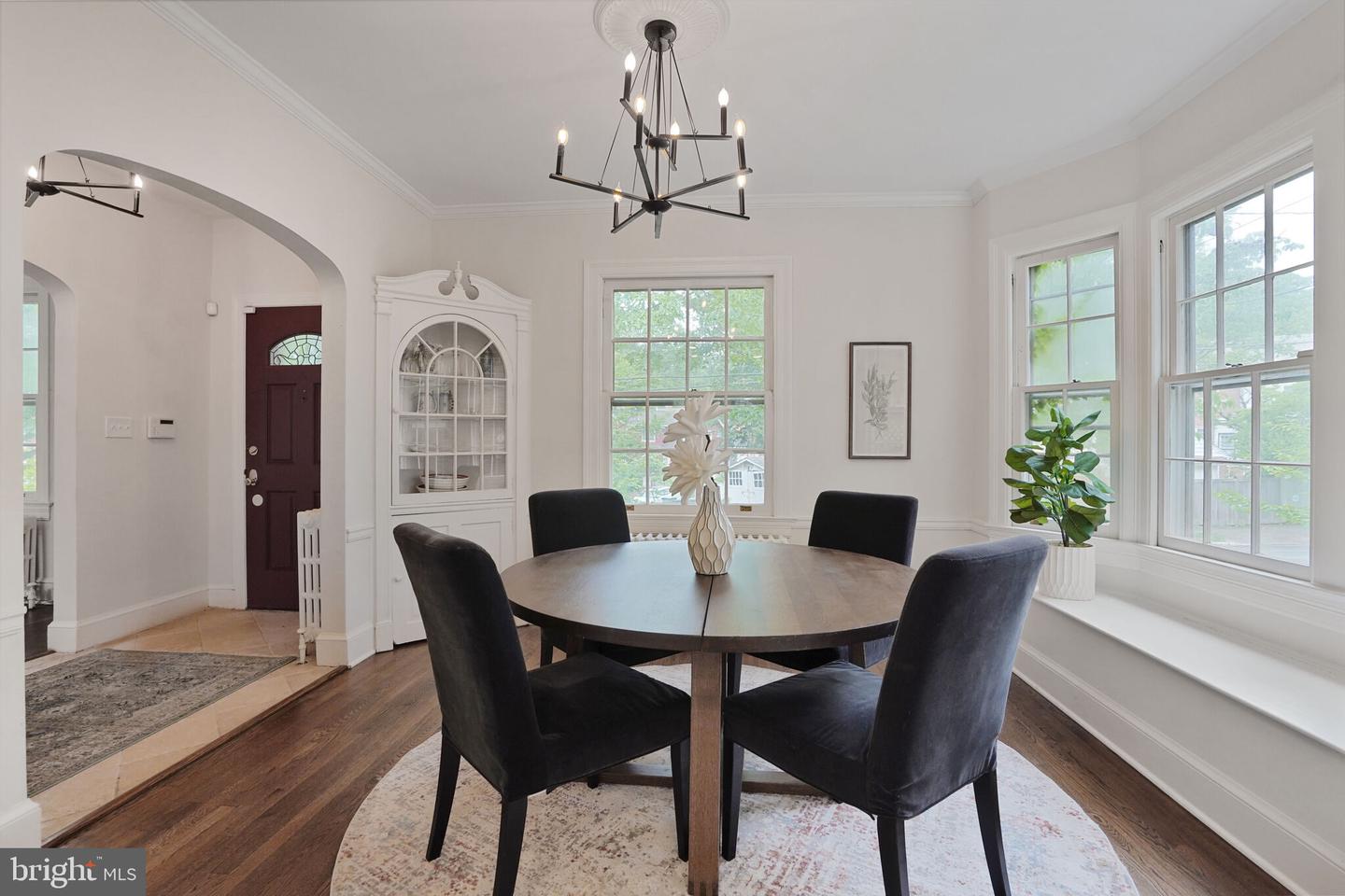 5431 32ND ST NW, WASHINGTON, District Of Columbia 20015, 4 Bedrooms Bedrooms, ,3 BathroomsBathrooms,Residential,For sale,5431 32ND ST NW,DCDC2204960 MLS # DCDC2204960