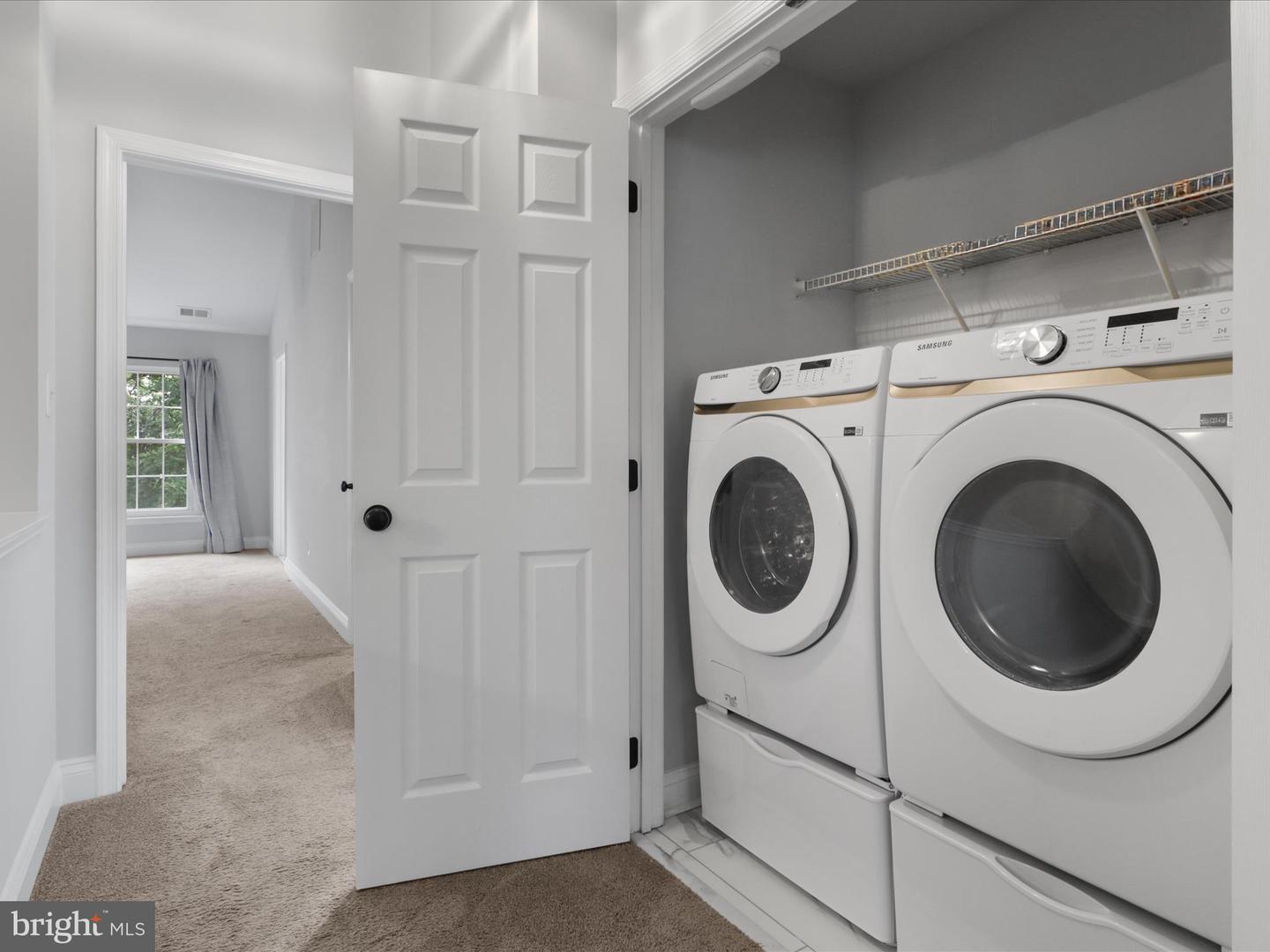 2132 CAPSTONE CIR, HERNDON, Virginia 20170, 3 Bedrooms Bedrooms, 10 Rooms Rooms,2 BathroomsBathrooms,Residential,For sale,2132 CAPSTONE CIR,VAFX2246604 MLS # VAFX2246604