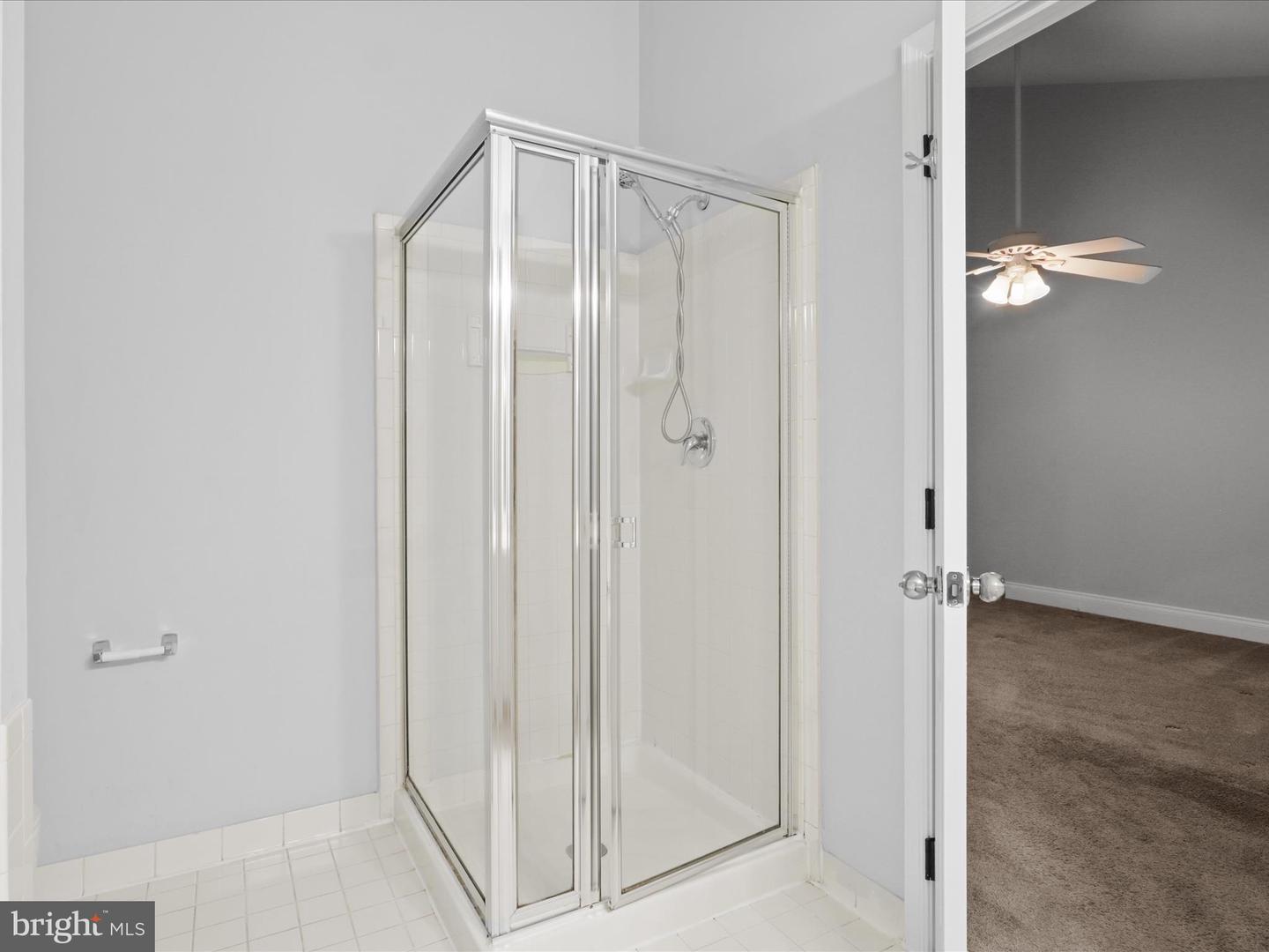 2132 CAPSTONE CIR, HERNDON, Virginia 20170, 3 Bedrooms Bedrooms, 10 Rooms Rooms,2 BathroomsBathrooms,Residential,For sale,2132 CAPSTONE CIR,VAFX2246604 MLS # VAFX2246604