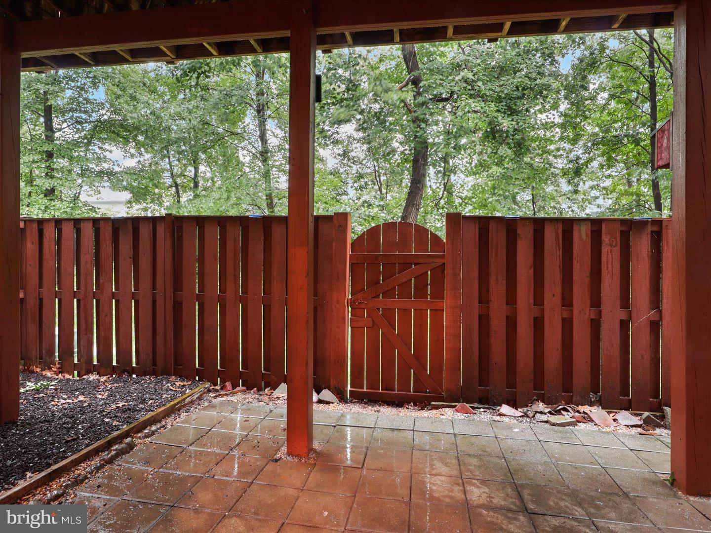 2132 CAPSTONE CIR, HERNDON, Virginia 20170, 3 Bedrooms Bedrooms, 10 Rooms Rooms,2 BathroomsBathrooms,Residential,For sale,2132 CAPSTONE CIR,VAFX2246604 MLS # VAFX2246604