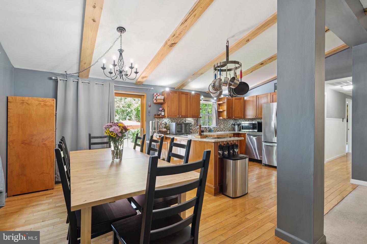 20 S JAMES ST, HAMILTON, Virginia 20158, 4 Bedrooms Bedrooms, ,3 BathroomsBathrooms,Residential,For sale,20 S JAMES ST,VALO2099244 MLS # VALO2099244