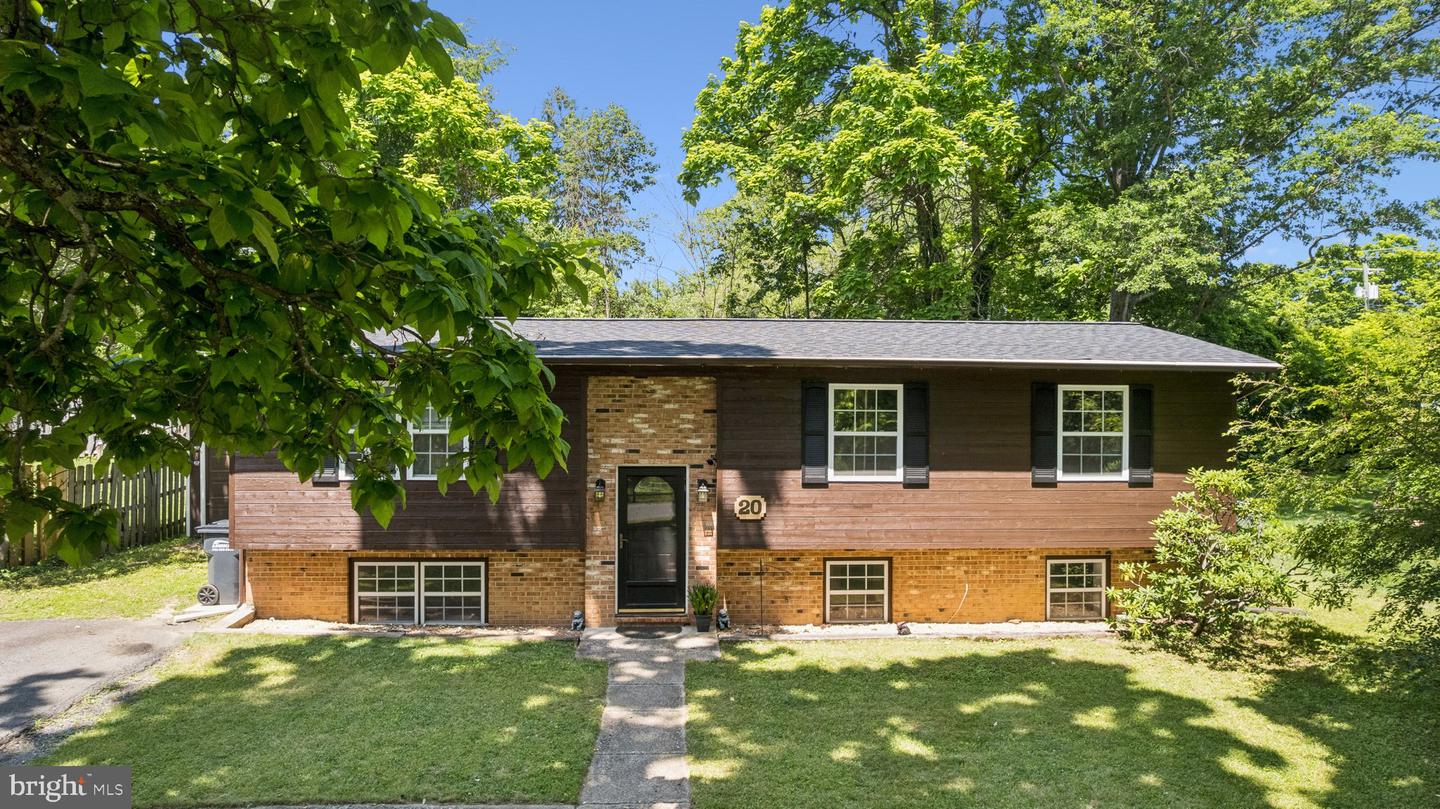 20 S JAMES ST, HAMILTON, Virginia 20158, 4 Bedrooms Bedrooms, ,3 BathroomsBathrooms,Residential,For sale,20 S JAMES ST,VALO2099244 MLS # VALO2099244