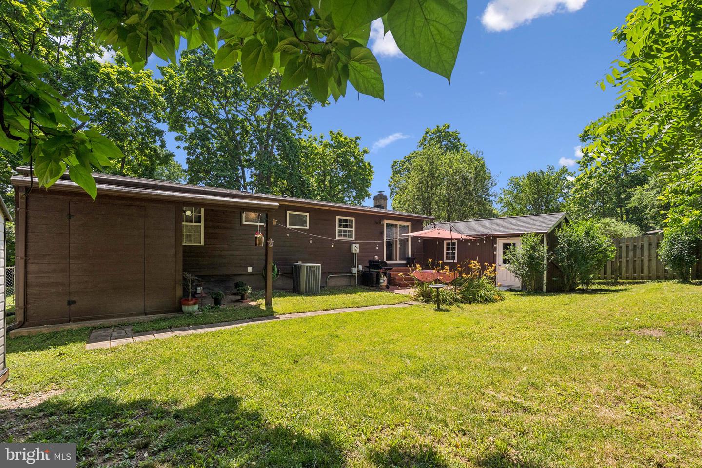 20 S JAMES ST, HAMILTON, Virginia 20158, 4 Bedrooms Bedrooms, ,3 BathroomsBathrooms,Residential,For sale,20 S JAMES ST,VALO2099244 MLS # VALO2099244